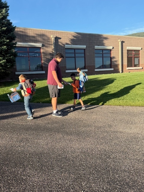 High Five Friday from the CMHS Athletes to our Gold Camp Cougars!