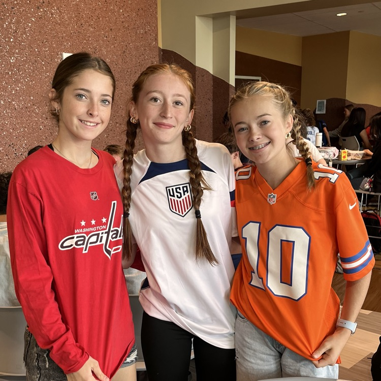 jersey & hat day 