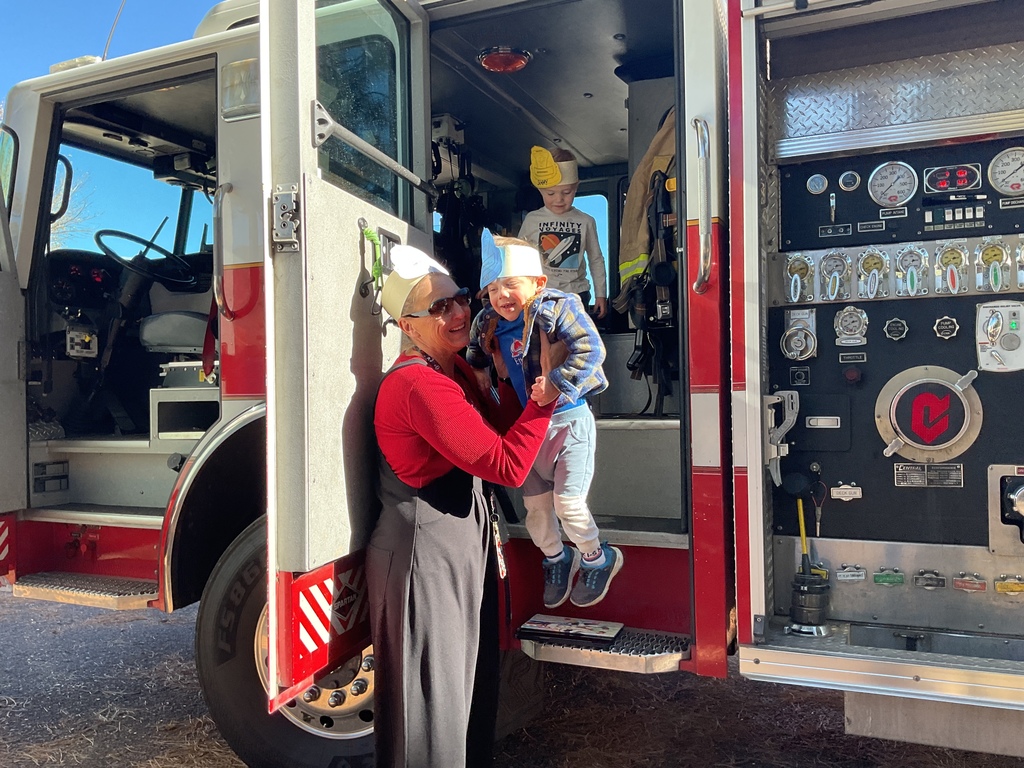 Engine 13 with the morning Critters