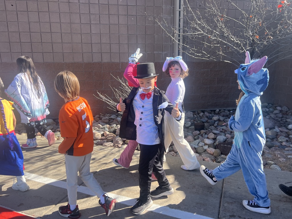 Gold Camp Elementary enjoyed a wonderful Halloween celebration with an assembly, parade, and classroom parties!
