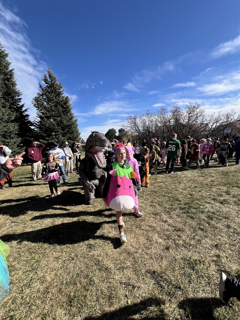 Gold Camp Elementary enjoyed a wonderful Halloween celebration with an assembly, parade, and classroom parties!