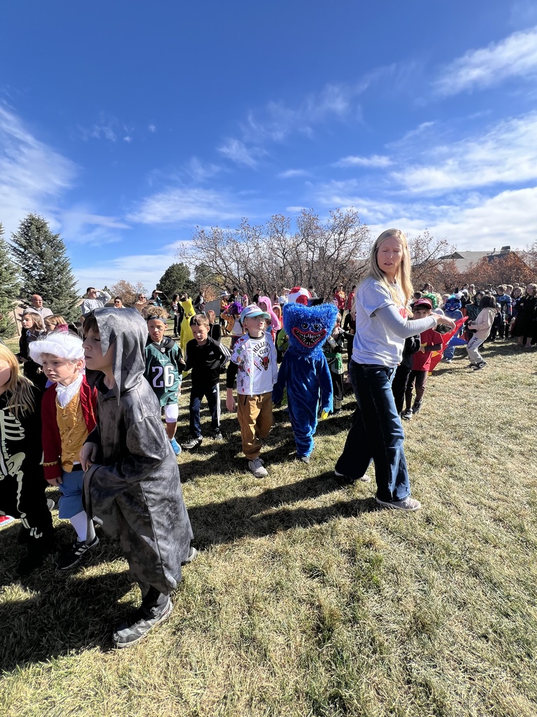 Gold Camp Elementary enjoyed a wonderful Halloween celebration with an assembly, parade, and classroom parties!