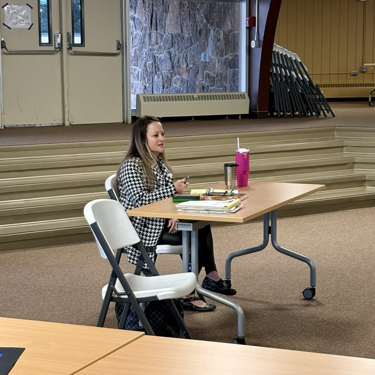 A special 'thank you' to Melissa C. Rueschhoff, Founding Partner of Holon Law Partners, and CMHS parent, for supporting mock trials in Mr. Roberts' Business and Personal Law course.