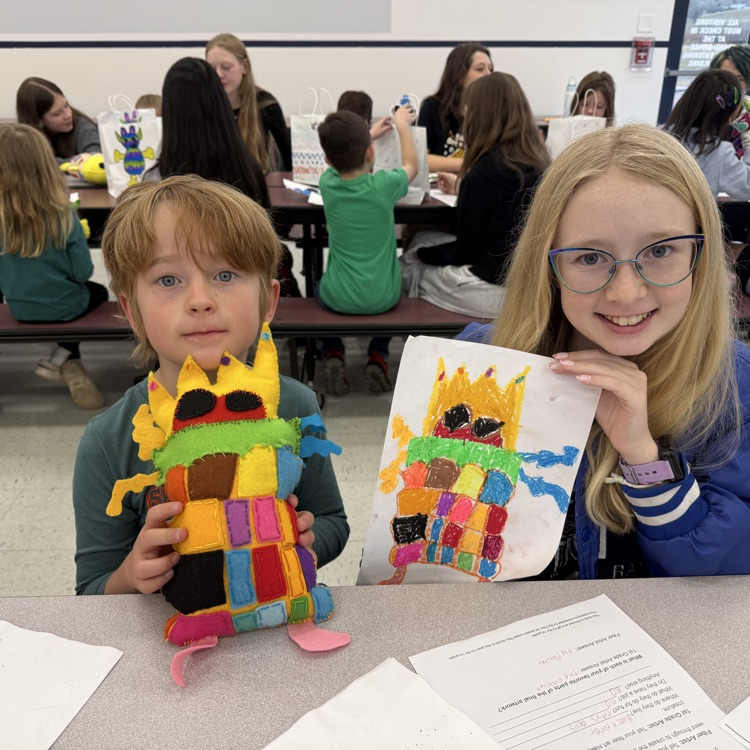 Young artists collaborating!