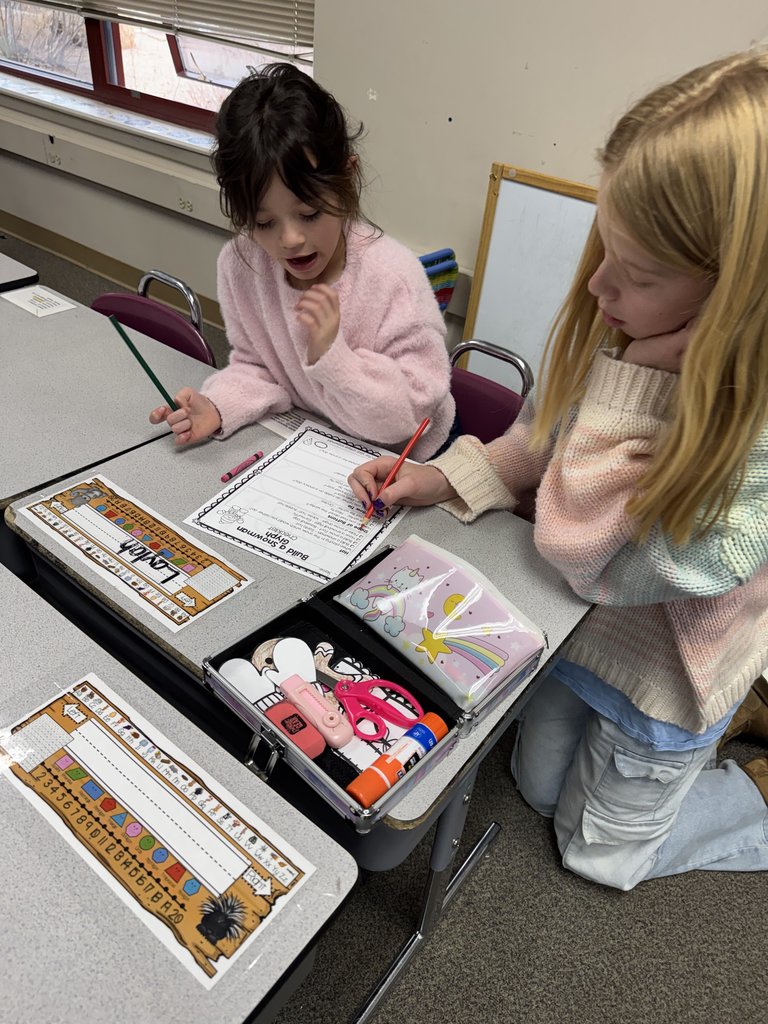 Our GCE 6th Grade Cougars teamed up with their 1st grade buddies to create a fun Snowman Glyph project!