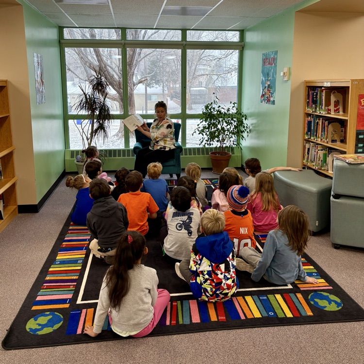 It's cold outside, but cozy inside with our Skyway Comets☄️ ... And, believe it or not, The Sky is the Limit Marathon celebrates its 20th year beginning on Feb. 10th🏃🏼‍♀️🏃🏾🏃🏽‍♂️🏃🏾‍♀️