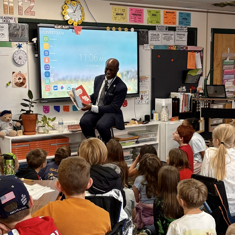 3rd grade Broadmoor Bears welcomed a very special 'mystery reader' this morning... C/S Mayor Yemi Mobolade!!!