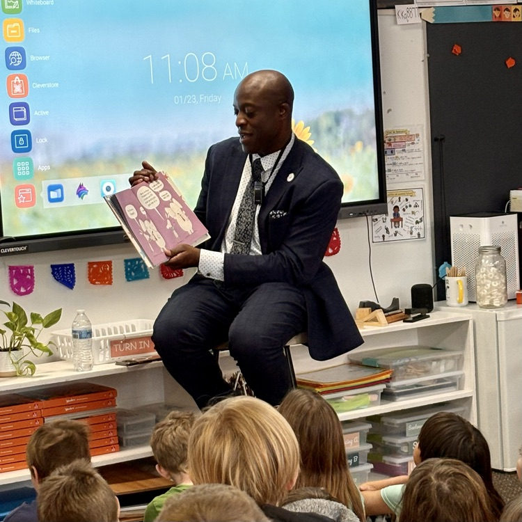3rd grade Broadmoor Bears welcomed a very special 'mystery reader' this morning... C/S Mayor Yemi Mobolade!!!