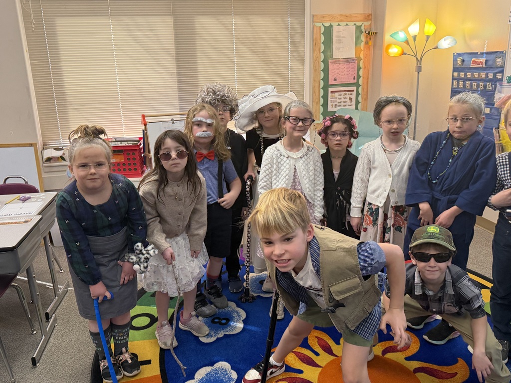 100 days of learning, growing, and fun! 💛 Gold Camp 1st Grade finally got to celebrate—worth the wait!