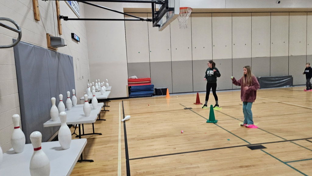Students in Mrs. Doane’s PE class went for the gold today—trying out Olympic sports and even lighting a flame in our own opening ceremony! 🔥🏅 What an amazing day to be a Gold Camp Cougar! 🐾💛