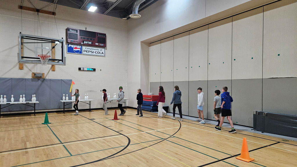 Students in Mrs. Doane’s PE class went for the gold today—trying out Olympic sports and even lighting a flame in our own opening ceremony! 🔥🏅 What an amazing day to be a Gold Camp Cougar! 🐾💛