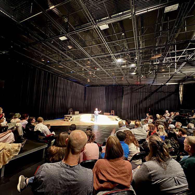 Incredible student performers and directors at this evening's "A Night of One Acts" - Bravo CMHS Drama Department 🎭