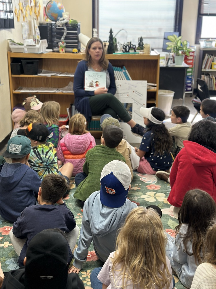 Mrs Thompson reading to 2nd grade