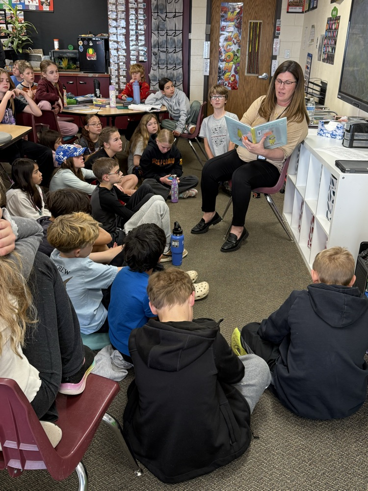 Dr Aldridge reading to 5th graders 