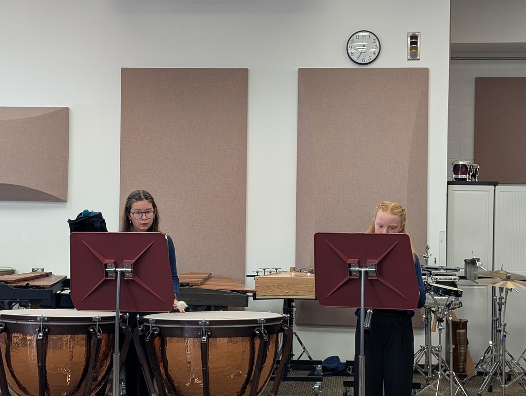 Shout out to the 11 GCE students in grades 5 and 6 who participated in Solo and Ensemble this past Saturday! We’re proud to share that every student earned a Superior (1) rating, the highest possible score. This achievement reflects a lot of hard work and extra practice outside of school. Congratulations to these dedicated musicians!