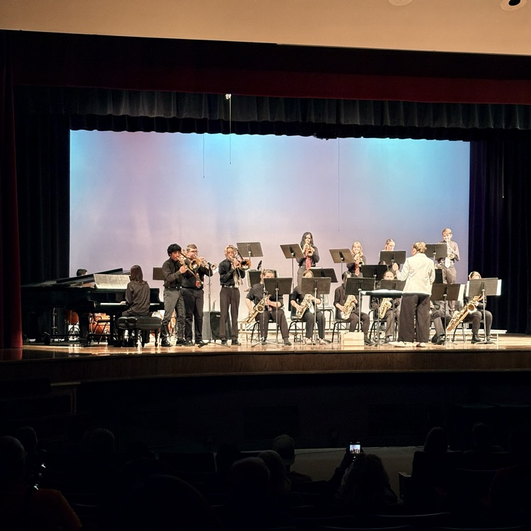 Our Cheyenne Mountain Junior High and High School student jazz musicians did not disappoint at tonight’s Spring Jazz Concert - Bravo🎺🎷🎸🎶