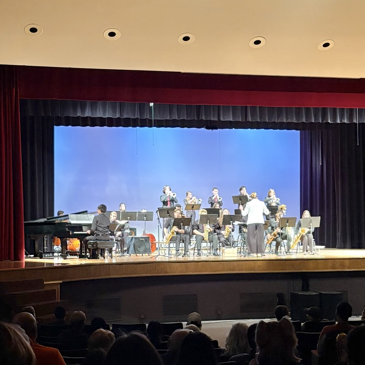 Our Cheyenne Mountain Junior High and High School student jazz musicians did not disappoint at tonight’s Spring Jazz Concert - Bravo🎺🎷🎸🎶