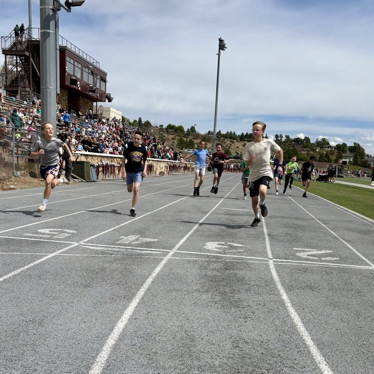 The tradition continues... CM 5th/6th Grade Field Day at CMHS☀️🏃🏽‍♂️🏃🏼‍♀️ GO Bears, Eagles, Cougars, Wolves, and Comets!