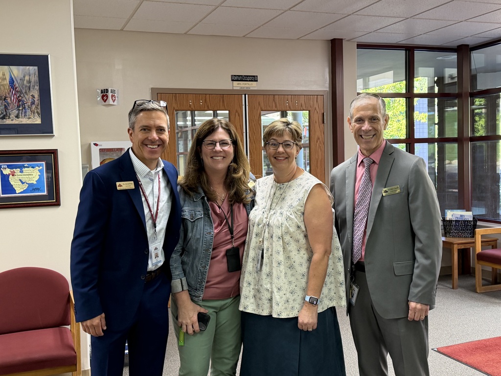What a great way to begin Orientation Day at Gold Camp! We were happy to have Superintendent Dr. Peak, Assistant Superintendent Dr. Aldridge, and Executive Director of Student Services Dr. Claudio join us as we kicked off the new school year. We’re grateful for their support and for helping us start the year on such a positive note!