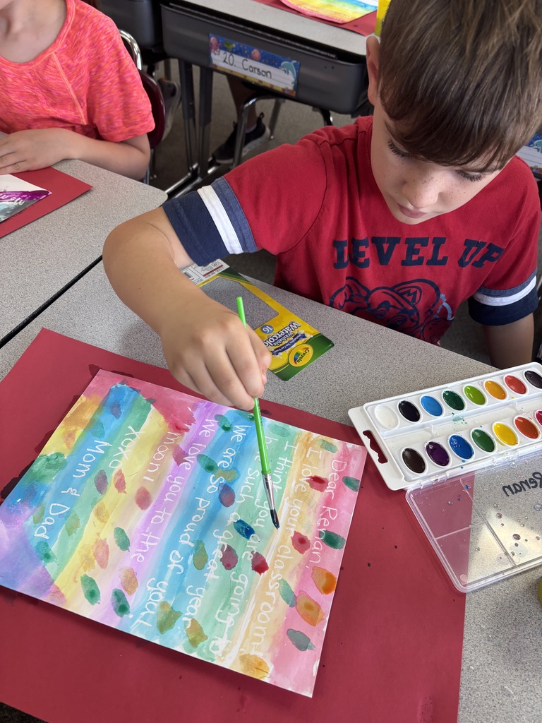 A little Gold Camp Back to School Night magic! Ms. Stoller Lee’s 2nd grade parents wrote secret messages in white crayon, and today their students painted over them to reveal the surprise!