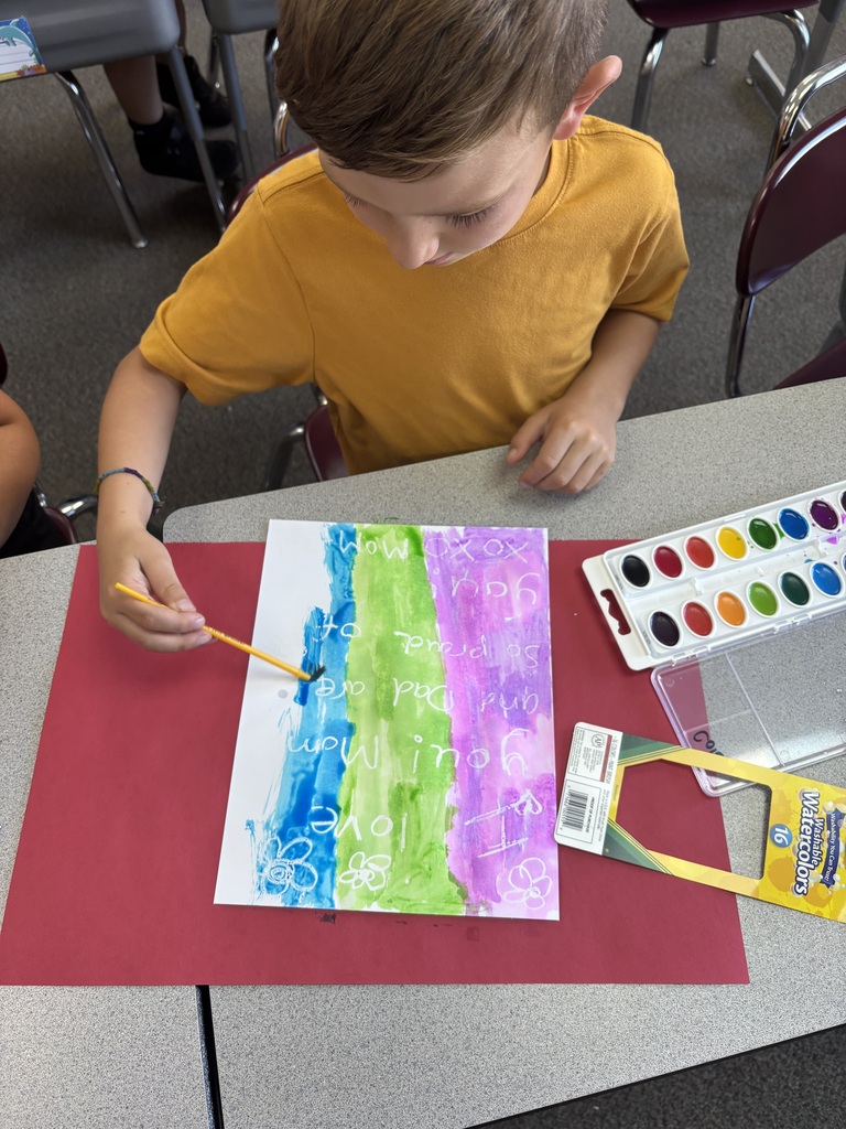 A little Gold Camp Back to School Night magic! Ms. Stoller Lee’s 2nd grade parents wrote secret messages in white crayon, and today their students painted over them to reveal the surprise!