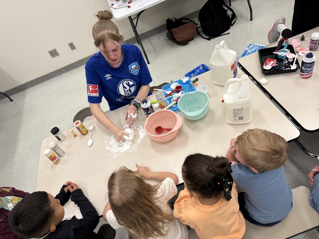 JH helpers making slime