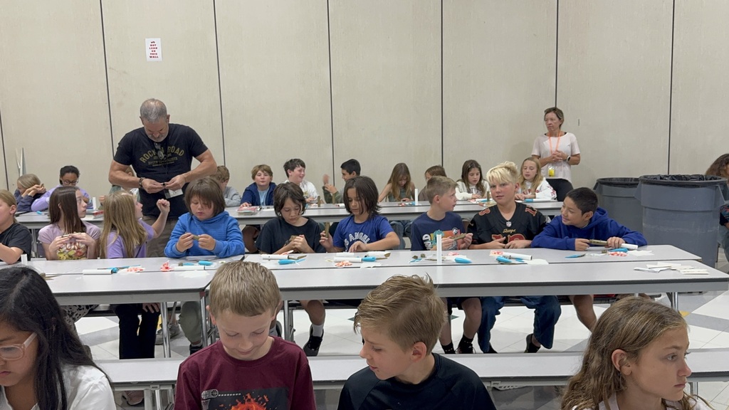 Last week, our 5th graders participated in a special STEM experience, building their very own Estes rockets. Through this hands-on project, students applied creativity, problem-solving, and engineering skills as they designed and assembled their rockets.This exciting project is supported by Lockheed Martin, with the goal of giving every 5th grader across the city the opportunity to build and launch a rocket.
