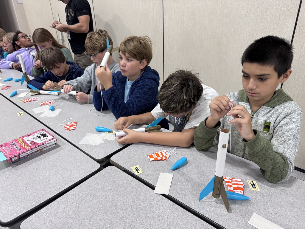 Last week, our 5th graders participated in a special STEM experience, building their very own Estes rockets. Through this hands-on project, students applied creativity, problem-solving, and engineering skills as they designed and assembled their rockets.This exciting project is supported by Lockheed Martin, with the goal of giving every 5th grader across the city the opportunity to build and launch a rocket.
