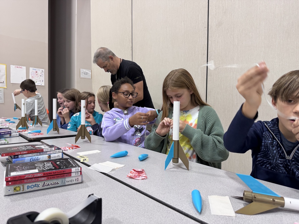 Last week, our 5th graders participated in a special STEM experience, building their very own Estes rockets. Through this hands-on project, students applied creativity, problem-solving, and engineering skills as they designed and assembled their rockets.This exciting project is supported by Lockheed Martin, with the goal of giving every 5th grader across the city the opportunity to build and launch a rocket.