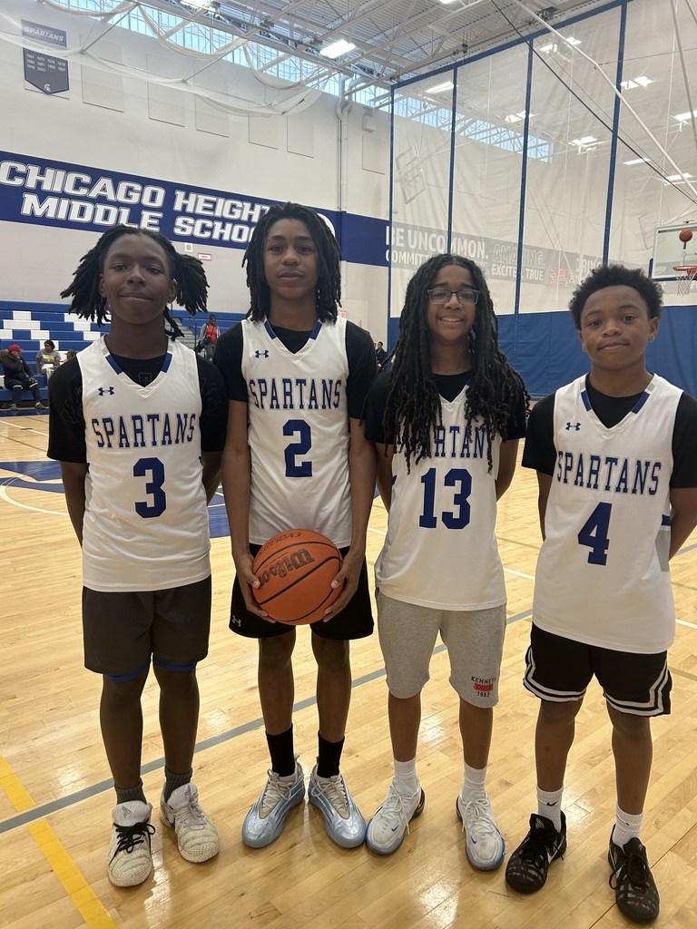 CHMS Basketball Players