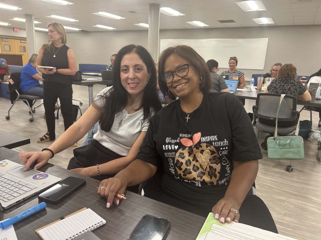 Summer learning isn’t just for students! 💙📚
