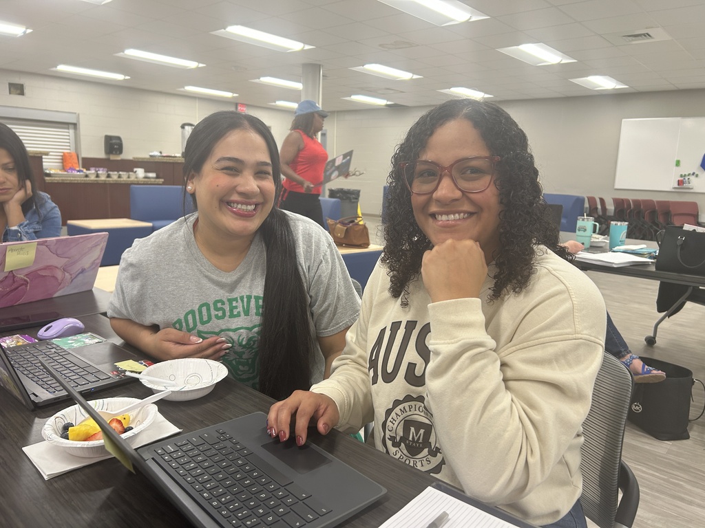 Summer learning isn’t just for students! 💙📚