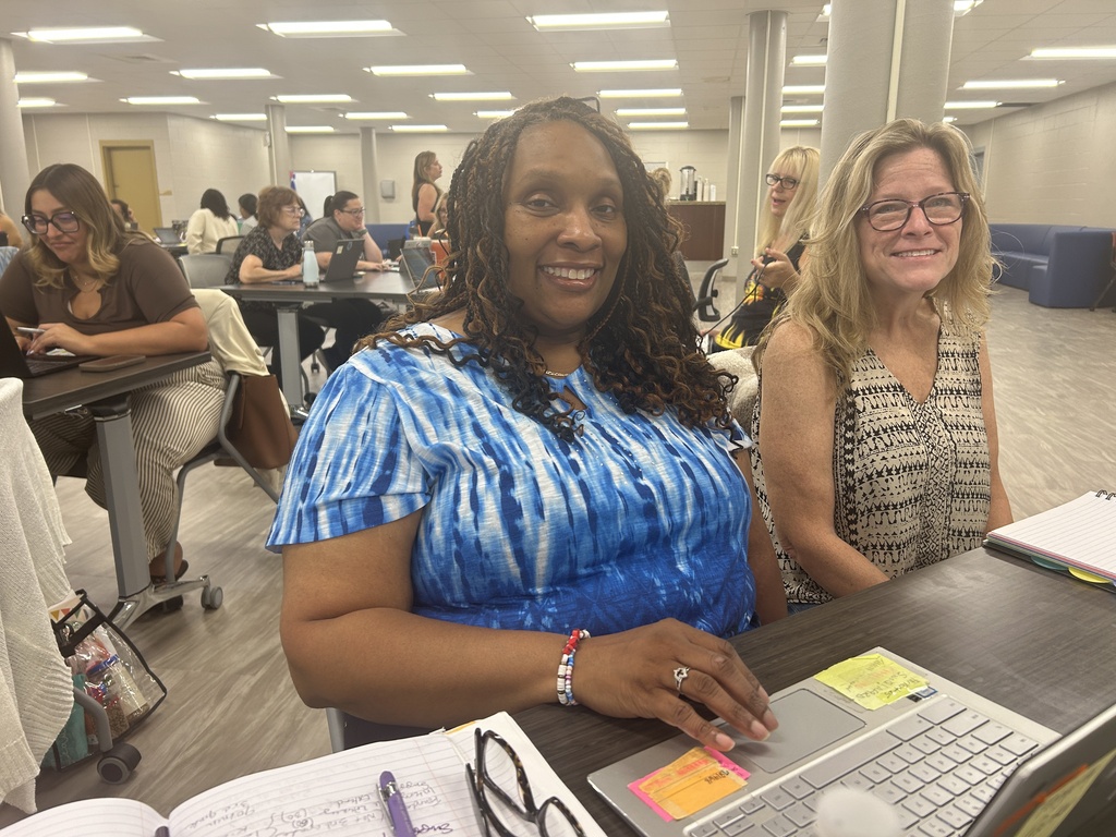 Summer learning isn’t just for students! 💙📚