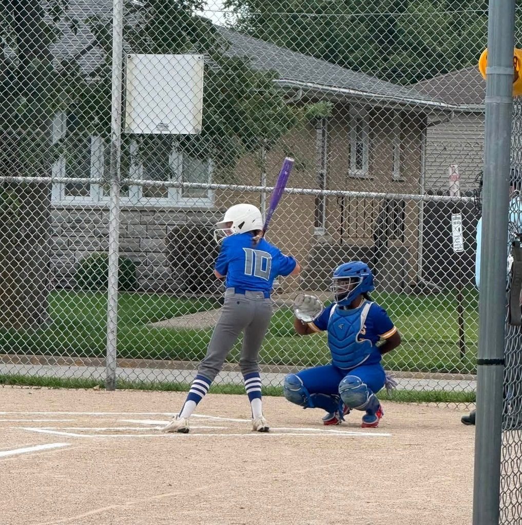 🥎💙 CHMS Lady Spartans Family Day = Softball, Family & a Whole Lot of Fun! 💙🥎