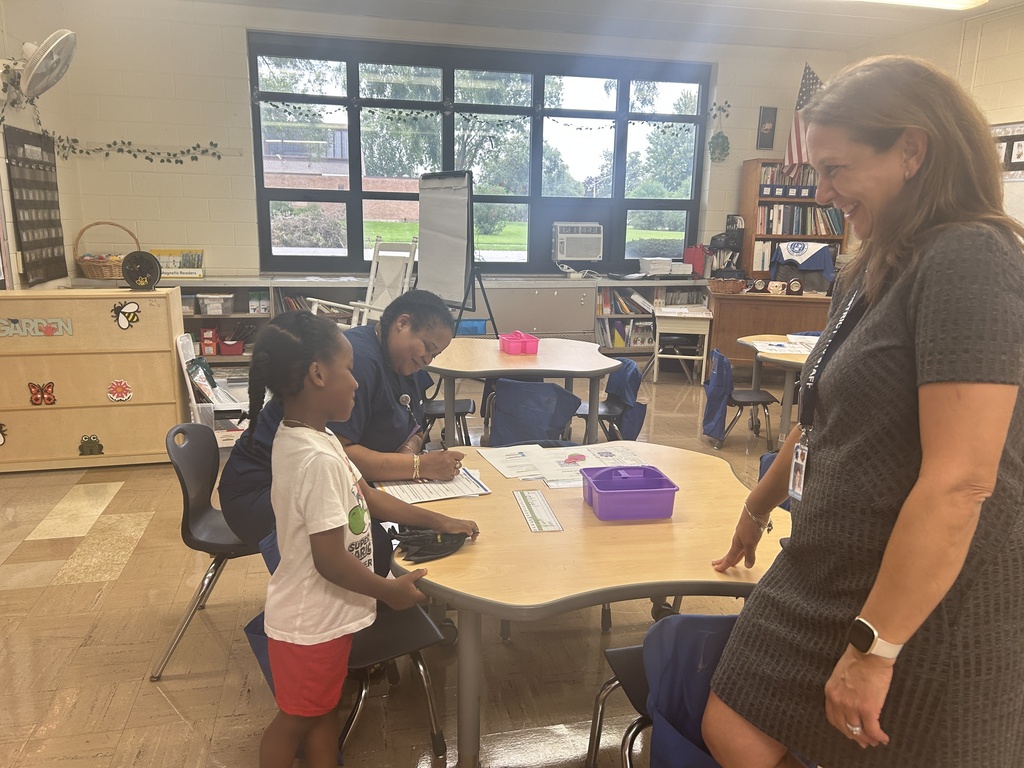 💙🎒 Kennedy School Says THANK YOU to Our Community Partners! 🎒💙