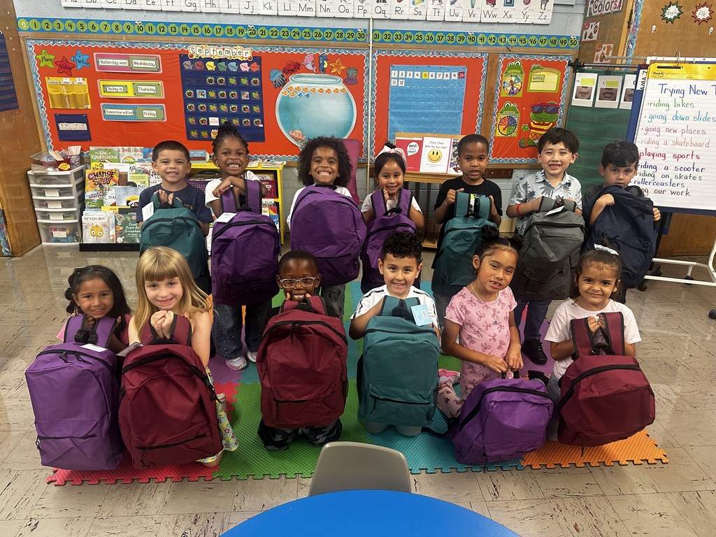 🇺🇸🎒💙 9/11 Day of Service: Giving Back to Our CHSD 170 Kindergartners 💙🎒🇺🇸