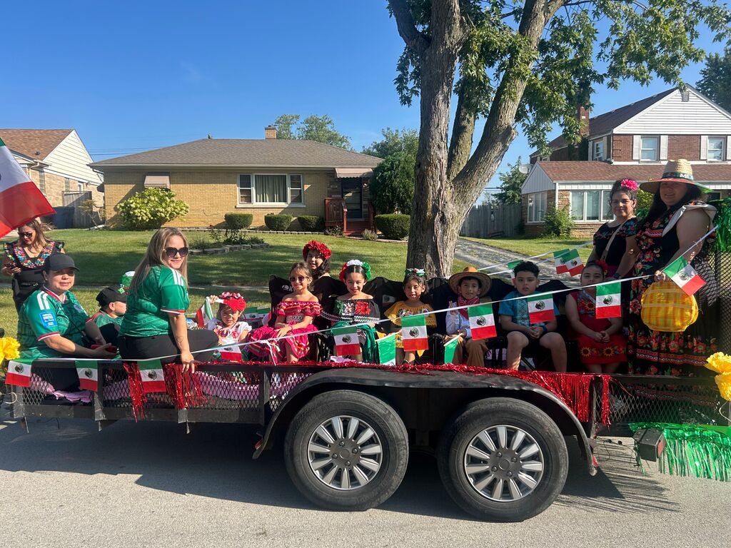🇲🇽🎉 Celebrating Mexican Independence Day in Chicago Heights! 🎉🇲🇽