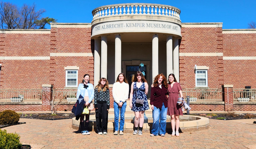  Special shout out to five talented artists featured in the Albrecht-Kemper Museum of Art’s St. Joseph HS Regional Exhibition! This show included 130 artworks from 22 schools. Congrats to Sterling Richey (Sr) 2nd in Painting & Kierra Willams (Jr) 2nd in Monochromatic Drawing! Elanor Washburne, Olivia Jenkins & Evey Daffern!