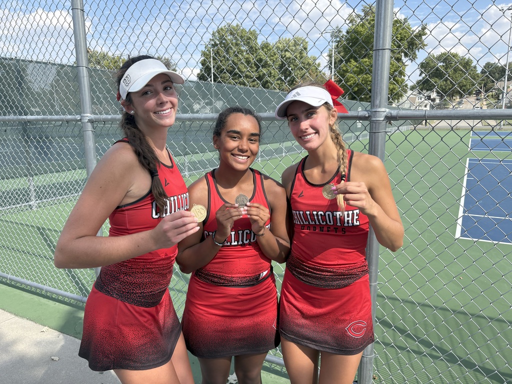 Lydia Bonderer and Lexi Smith took 1st place in the MEC doubles competition. Adriana Moore finished 3rd in MEC singles competition.