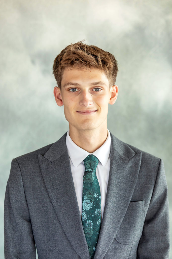 Trace Grantt Akers