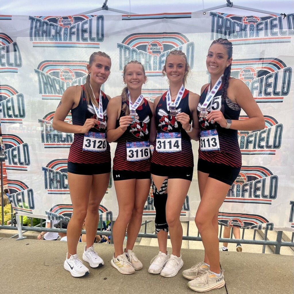 Lexy Smith Isabel Nagel, Hope Donoho and Lydia Bonderer.