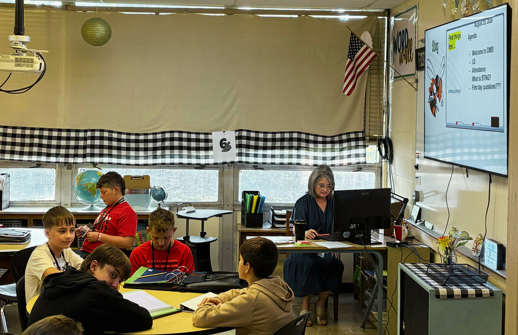 Chillicothe Middle School students in a classroom.