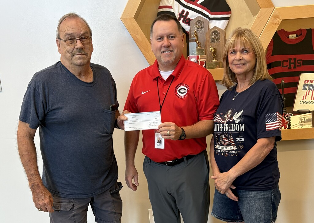 Chillicothe Eagles Lodge donated $400 to the Chillicothe R-II School District  to help pay down unpaid lunch account balances. Dr. Brian Sherrow accepted the check this morning.