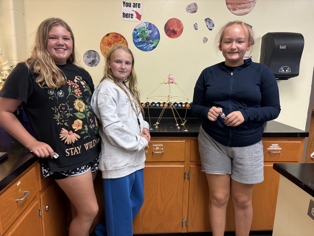 Tallest Spaghetti Tower Challenge students