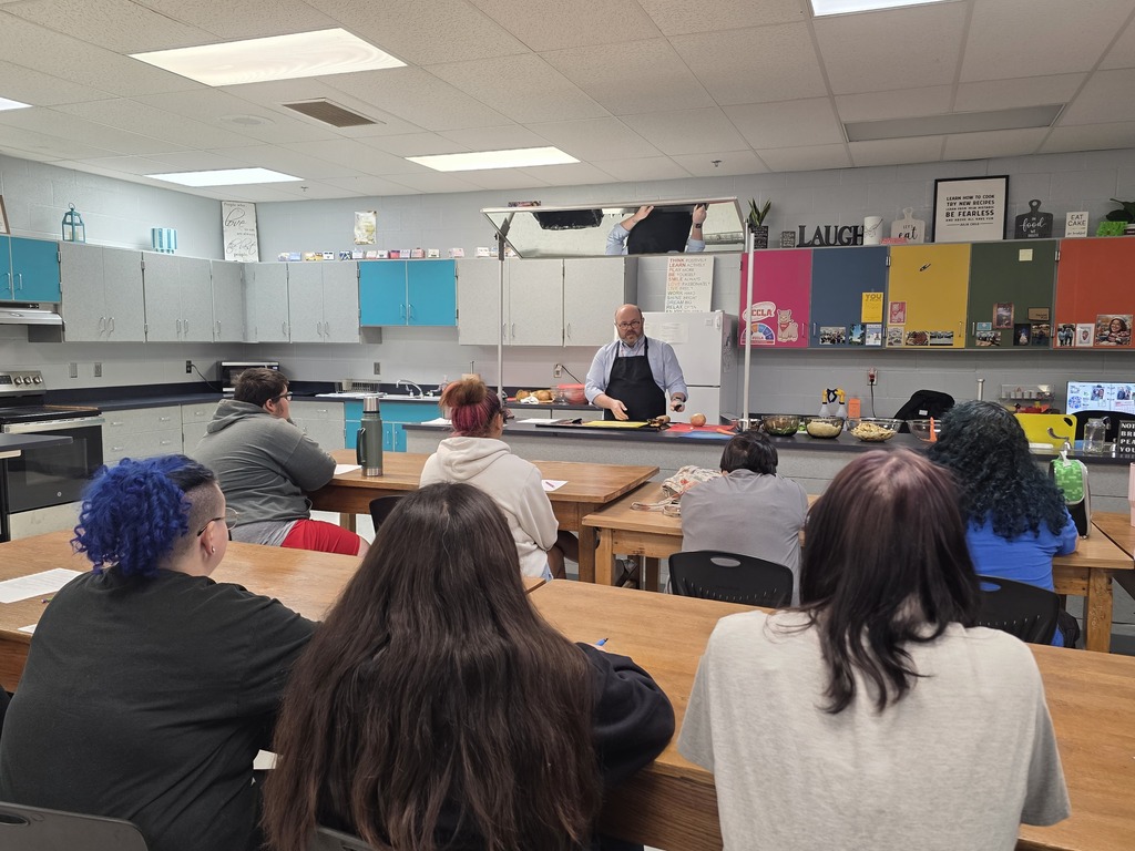 Dustin Renells speaking to Mrs. Hall’s Foods classes.