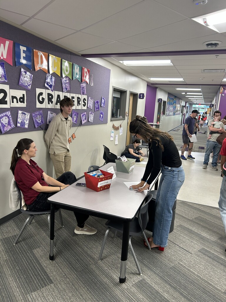 Parents and children participated in several learning and STEM activities.