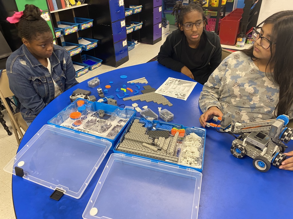 6th grade Weir Robotics Club