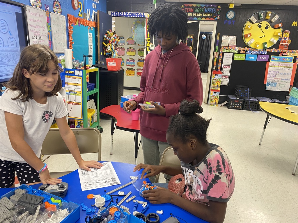 6th grade Weir Robotics Club