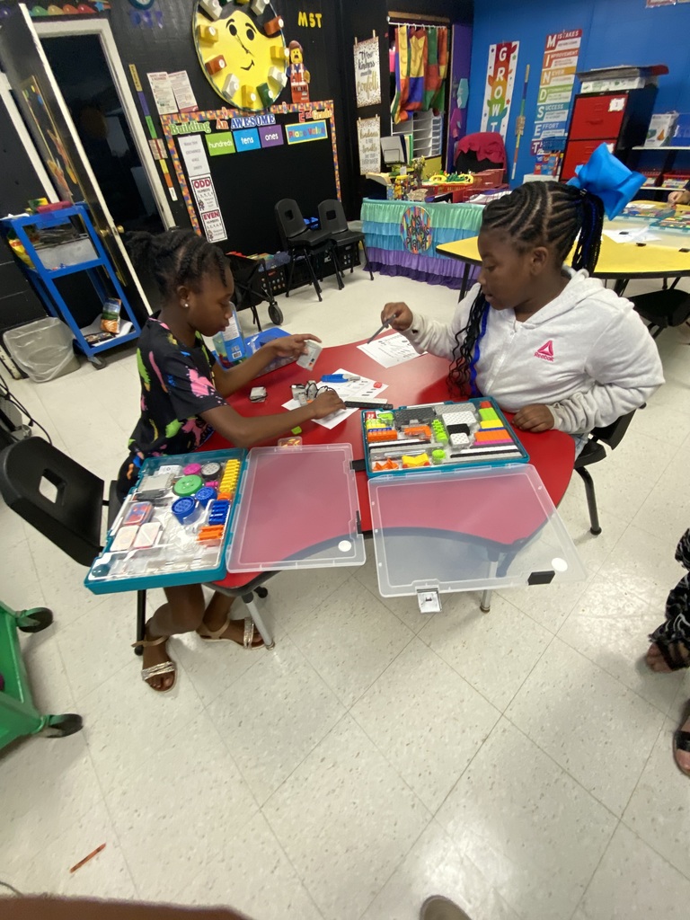 3rd and 4th Grade Robotics