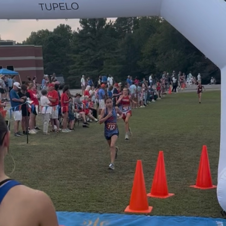 Natalee Smith sprints towards the finish